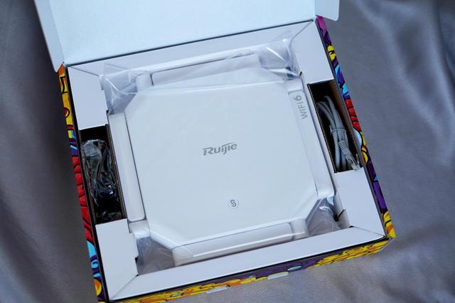 老牌路由器厂商推出wifi 6路由性价比真狠 锐捷星耀x32直呼真香